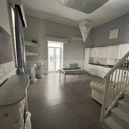 נאפולי Casa Vacanza Melissa מראה חיצוני תמונה