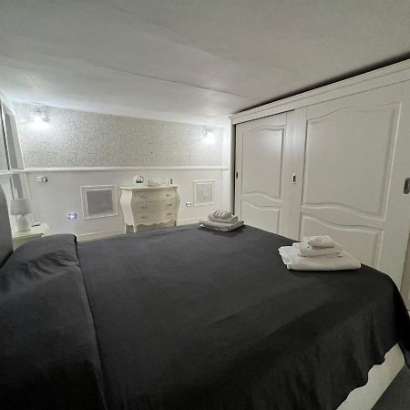 נאפולי Casa Vacanza Melissa מראה חיצוני תמונה