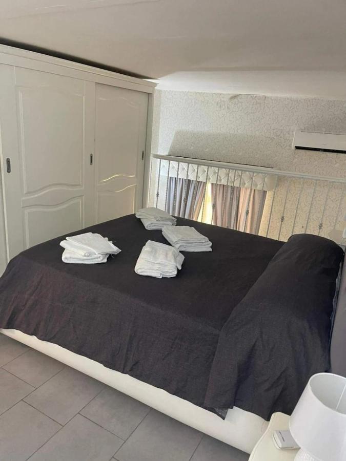 נאפולי Casa Vacanza Melissa מראה חיצוני תמונה